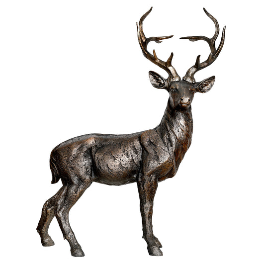 Magnus Regal Standing Stag